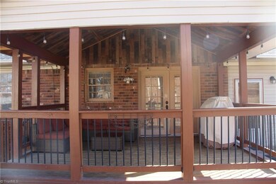 2704 Lafayette Place, High Point, NC 27263 - photo 7