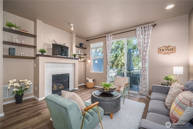 14200 69th Dr SE unit Q2, Snohomish, WA 98296 - photo 3