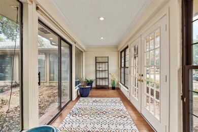 1307 Cliffwood Rd, Euless, TX 76040 - photo 2