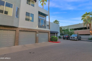 3633 N 3rd Ave unit 2025, Phoenix, AZ 85013 - photo 2