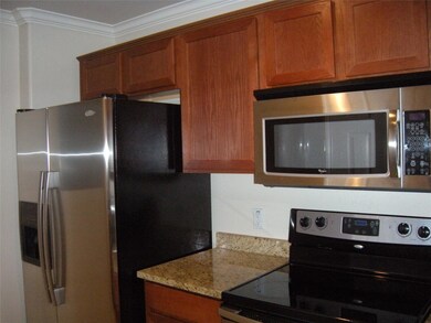 305 E 31st St unit 4, Austin, TX 78705 - photo 4