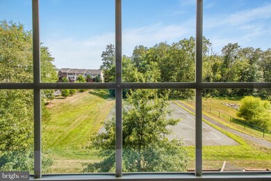 42631 Chisholm Dr, Broadlands, VA 20148 - photo 4