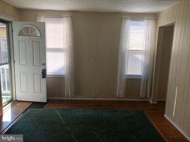 126 Delaware Ave, Riverside, NJ 08075 - photo 3