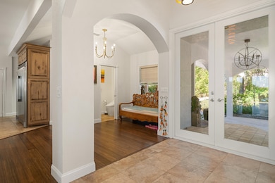 Foyer-Dining to 1/2 Bath