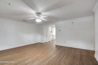 3914 Cherokee Woods Way unit 104, Knoxville, TN 37920 - photo 5