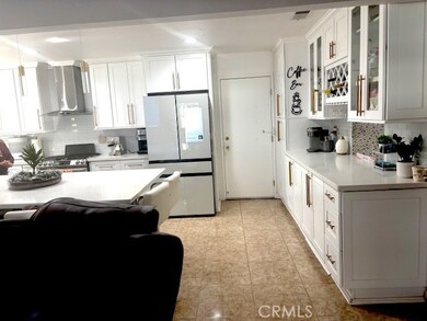 39334 Willowvale Rd, Palmdale, CA 93551 - photo 3