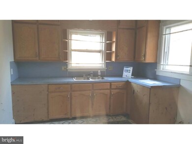 107 W Harmony St, Penns Grove, NJ 08069 - photo 7