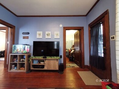 81 Sunnyside Drive