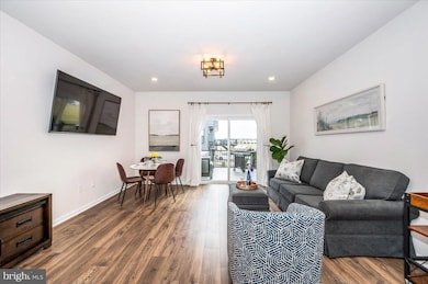 826 Creekway Dr, Frederick, MD 21701 - photo 6