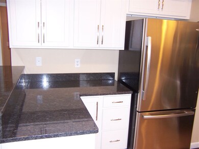 14461 Old Trace Ct, Granger, IN 46530 - photo 4