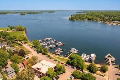 151 Bell St, Excelsior, MN 55331 - photo 5