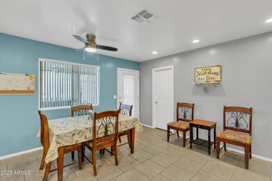676 W Rosal-10