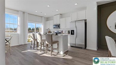 8215 Alexander Ct, Upper MacUngie Township, PA 18031 - photo 6