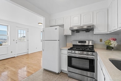 13616 31st Rd unit 8B, Flushing, NY 11354 - photo 3
