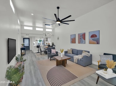 16-3401 N 37th Drive RESHOOT-16