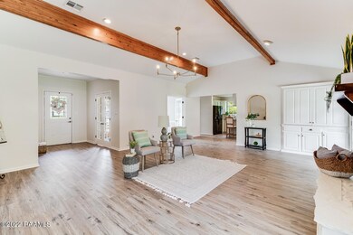 104 Walnut Circle-14