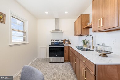 1039 Lebanon Rd, Manheim, PA 17545 - photo 5