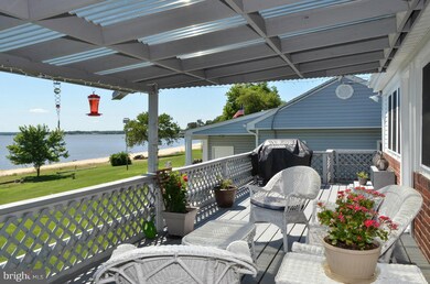 482 Shore Dr, Colonial Beach, VA 22443 - photo 3