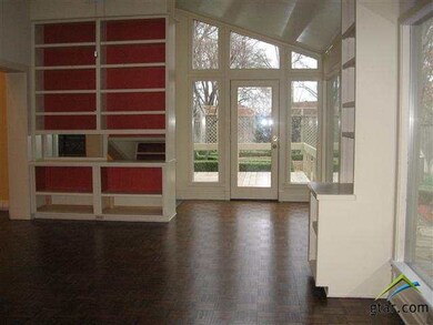 1016 Troup Hwy, Tyler, TX 75701 - photo 6