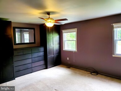 12323 Running Deer Rd, Manassas, VA 20112 - photo 7