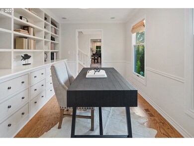 3894 Tamarack Ln, Lake Oswego, OR 97035 - photo 6