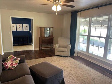 4052 NW 60th St, Oklahoma City, OK 73112 - photo 6