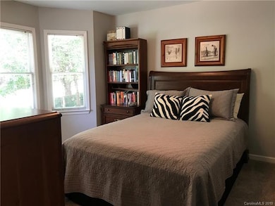 19 Sweetbriar Ct, Asheville, NC 28803 - photo 7