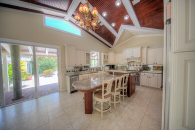 (7) 3615 Eagle Ave-3