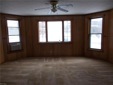 345 S 3rd St, Coshocton, OH 43812 - photo 7