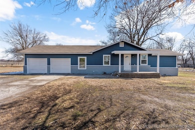 25013 S Oak St, Claremore, OK 74019 - photo 4