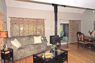 99 Brook St, Haverhill, MA 01832 - photo 5