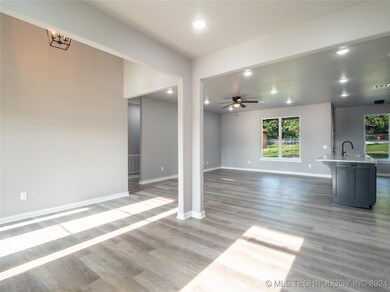 2008 Whipporwill Ave, McAlester, OK 74501 - photo 6