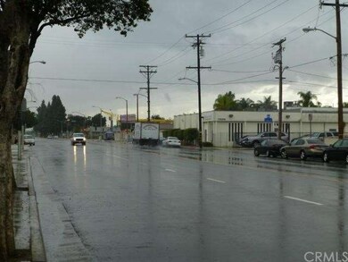 11809 Compton Ave, Los Angeles, CA 90059 - photo 5