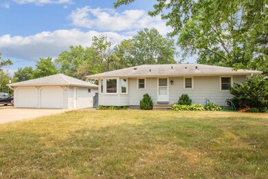 10508 Rhode Island Ave N, Brooklyn Park, MN 55445 - photo 2
