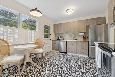 1181 Fireplace Rd, East Hampton, NY 11937 - photo 6