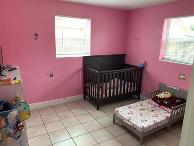 unlisted-address, West Palm Beach, FL 33409 - photo 6