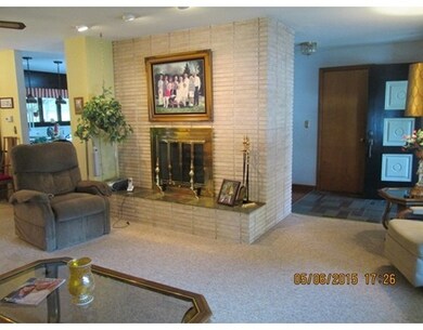 57 Rzasa Dr, Chicopee, MA 01013 - photo 2