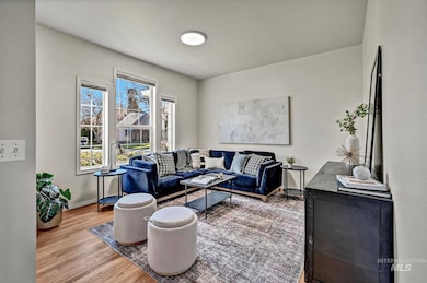 6201 N Fountain Ln, Garden City, ID 83714 - photo 3