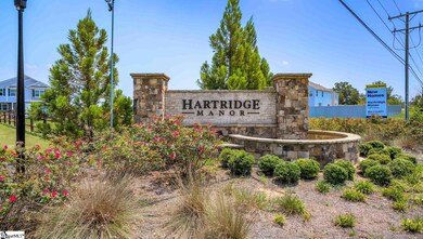 609 Bayridge Rd, Simpsonville, SC 29680 - photo 2