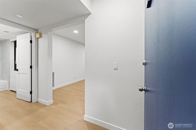 14020 Juanita Dr NE unit B3, Kirkland, WA 98034 - photo 4