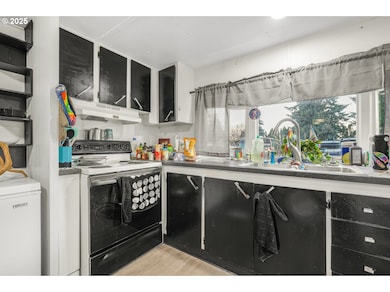 545 Warren St S unit 7, Monmouth, OR 97361 - photo 5