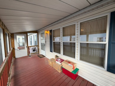 16 3rd St, Beacon Falls, CT 06403 - photo 5