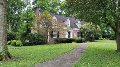 925 W 7th St, Columbia, TN 38401 - photo 5