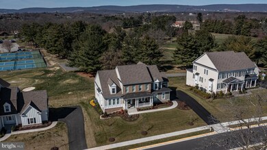 241 Ball Ct, Purcellville, VA 20132 - photo 5