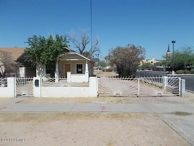 136 S Sirrine, Mesa, AZ 85210 - photo 2