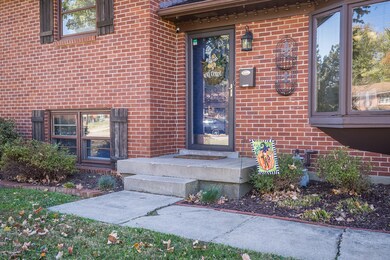 6100 Princess Way, Louisville, KY 40219 - photo 4