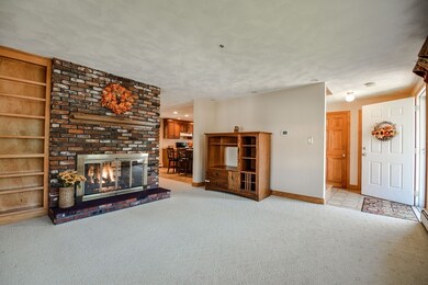 38 Dow St, Framingham, MA 01702 - photo 4