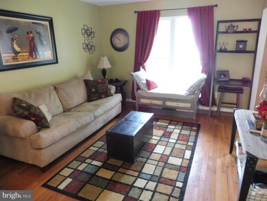 12803 Kitchen House Way, Germantown, MD 20874 - photo 3