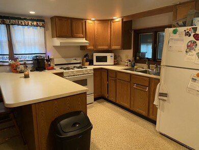 217 N Matilda St, Warren, IN 46792 - photo 5