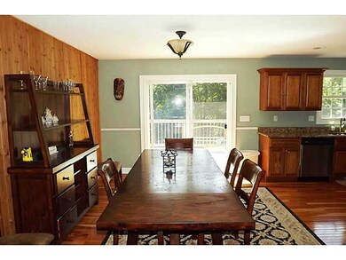 Dining Area.